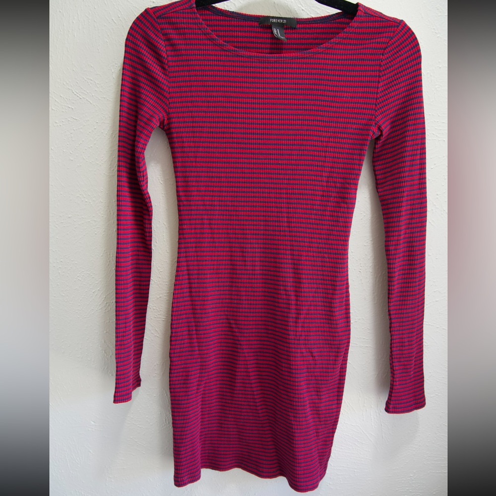 Forever 21 Red and Blue Striped Midi Long Sleeve Dress